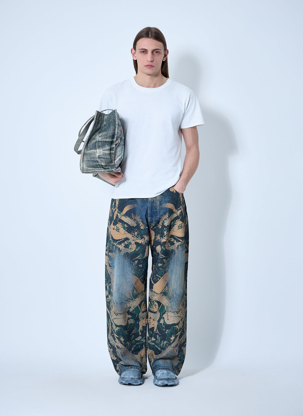 Acne Studios ladies 2021F denim blue Jeans with brown print finish