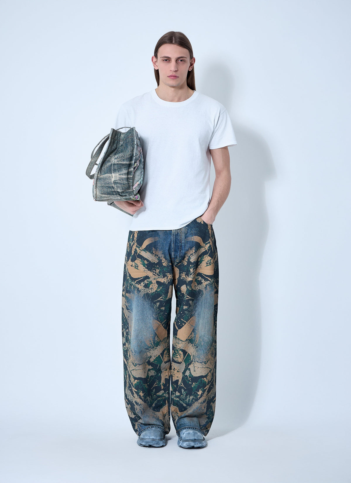 Acne Studios ladies 2021F denim blue Jeans with brown print finish