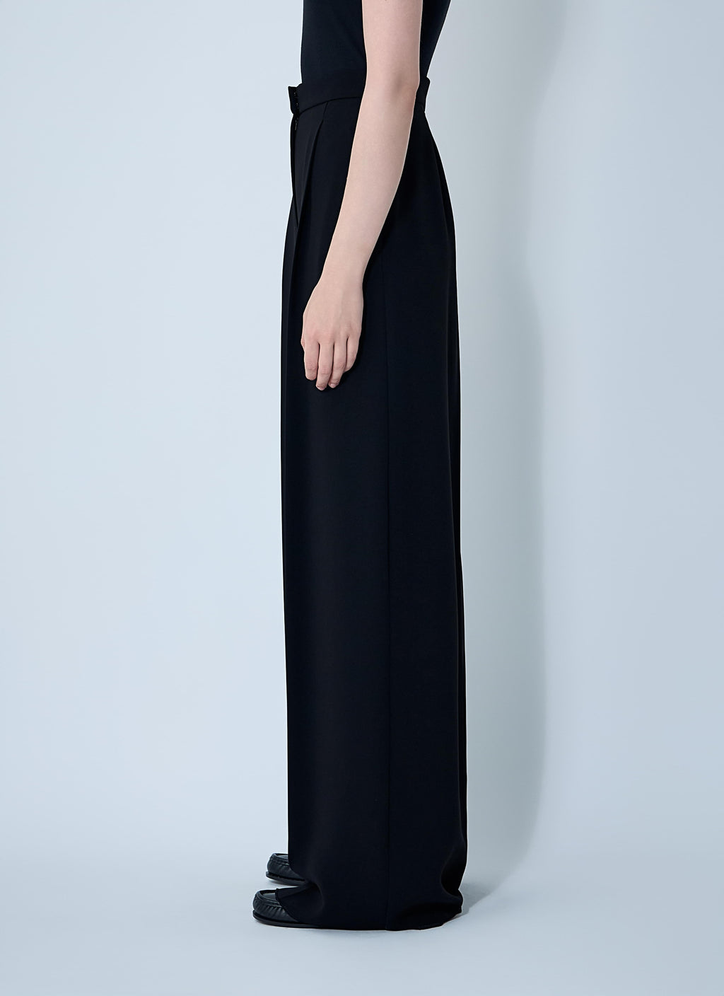 Max Mara ladies Laccato Pants palazzo flair slacks trousers black