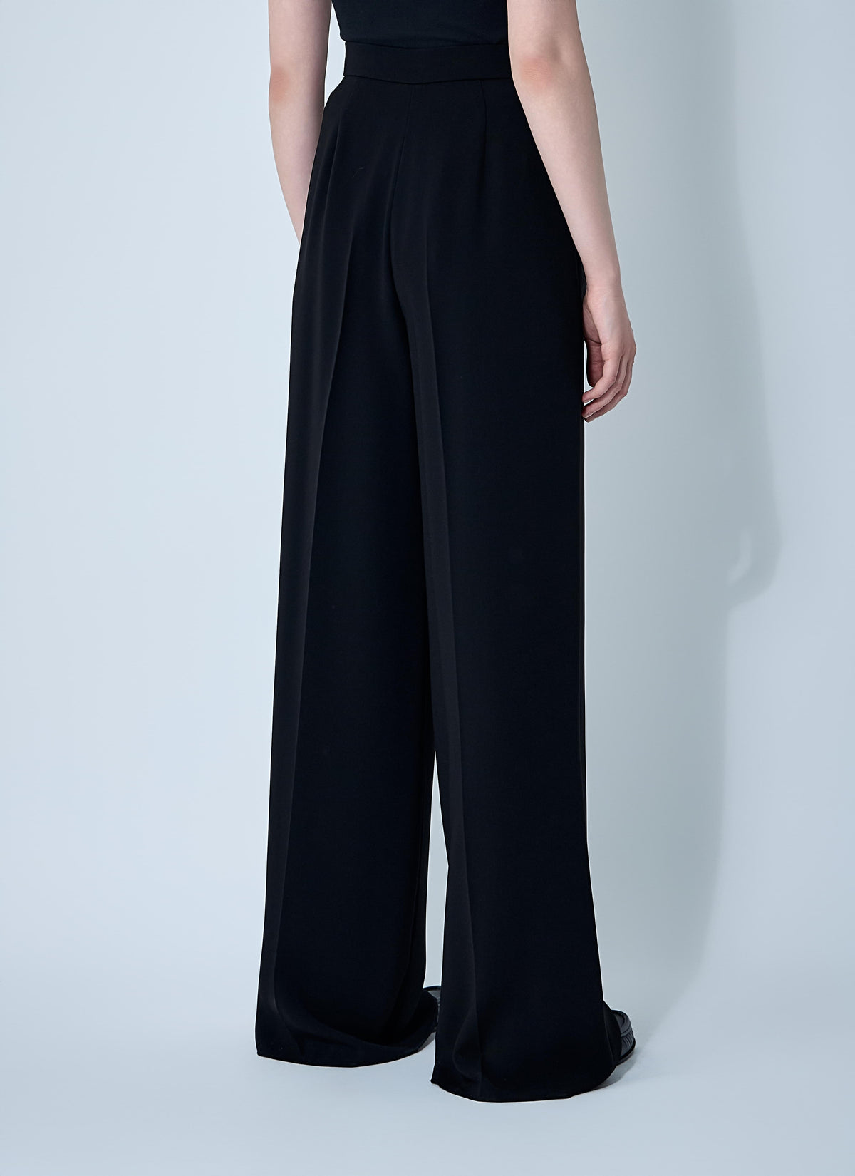 Max Mara ladies Laccato Pants palazzo flair slacks trousers black