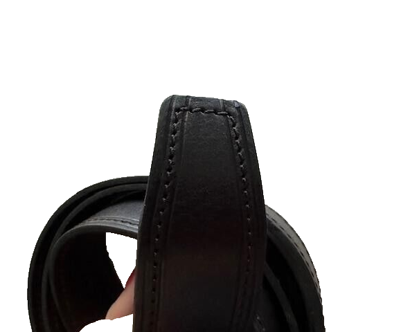 TUMI men's 44/110  belt leather gunmetal hardware France dark brown luxury