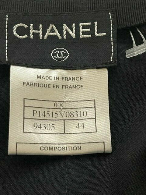 CHANEL 44 10 12 wool skirt imprinted buttons career pleats France black